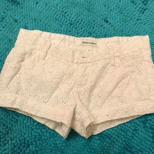 Girls size 12 Abercrombie eyelet lace shorts